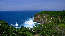 Ostrov Bali se rovněž řadí mezi top destinace pro rok 2022. Na tomto kousku světa je podle hodnocení turistů pro portál TripAdvisor nejkrásnější příroda - bohatá zeleň, čisté moře, a třeba i setkání s drzými opicemi v chrámech.