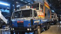 Tatra 815 s expedicí Tatra kolem světa vyrazila za socialismu a vrátila se po sametové revoluci