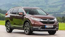 Honda CR-V 1.5 VTEC Turbo 4x4 (-15 000 Kč) Turbo CVT 4x4 (-35 000 Kč). Základ Turbo Comfort (+20 000 Kč) na 669 900 Kč