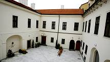 Hrzánský palác v Loretánské ulici v Praze