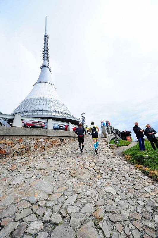 Populární Ještědský půlmaraton se pořádal i v roce 2017.