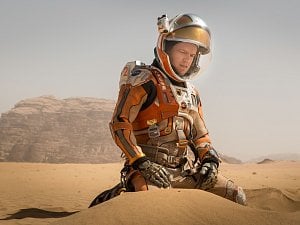 Matt Damon ve filmu Ridleyho Scotta - Marťan.