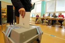 Komunální volby 2022 se konají v pátek 23. září od 14.00 do 22.00 hodin a v sobotu 24. září od 8.00 hodin do 14.00 hodin