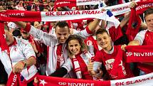Fotbalový zápas skupiny F (liga mistrů), SK Slavia Praha - FC Barcelona, 23. října 2019 v Praze. Na snímku fanoušci SK Slavia Praha.