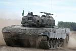 Tanky Leopard 2-A4, ilustrační foto.