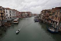 Pohled na kanál v Benátkách
