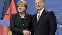Německá kancléřka Angela Merkelová při návštěvě Budapešti s premiérem Viktorem Orbánem (rok 2015).