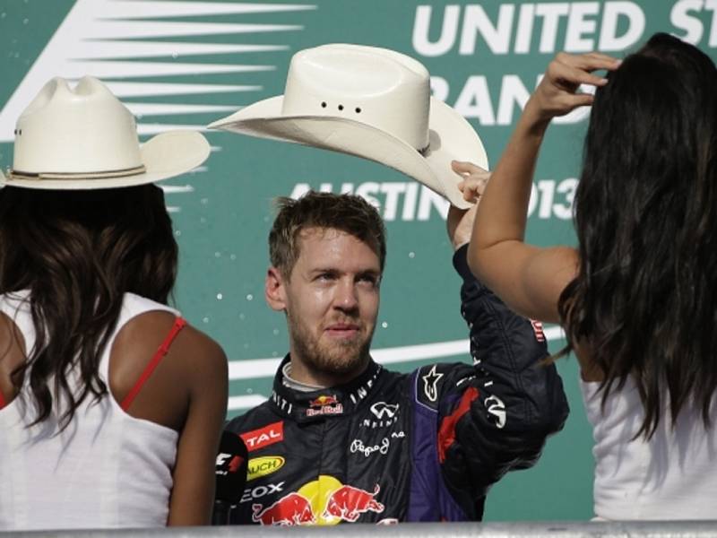 Americké rodeo F1 ovládl Sebastian Vettel.