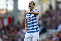 Rio Ferdinand v dresu Queens Park Rangers.