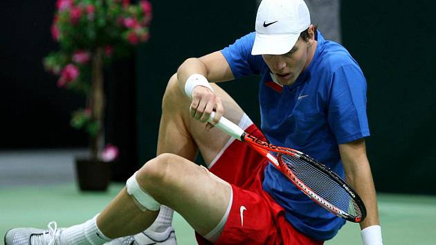 Tomáš Berdych v zápase s Kazachem Golubjovem.