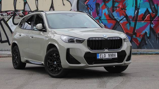 BMW X1 vsadilo na moderní design a tradiční jízdní vlastnosti.