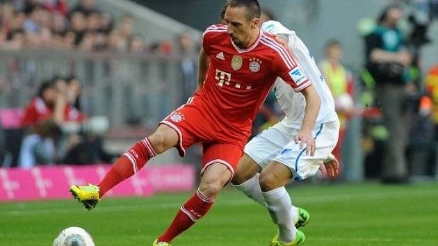Bayern Mnichov - Hoffenheim: Franck Ribéry a Fabian Johnson