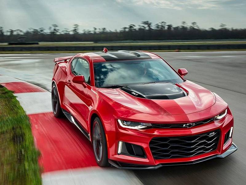 Chevrolet Camaro ZL1.