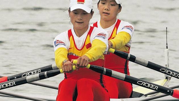 Rok před olympiádou se začínají čínští sportovci prosazovat i v pro ně netradičních sportech. Veslařky Čchin Liaová, Liang Tchienová se staly v Mnichově mistryněmi světa na dvojskifu.