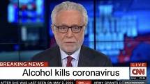 Lživý mem z jara 2020, podle nějž je alkohol schopen likvidovat koronavirus. Alkohol samozřejmě takovou možnost nemá
