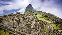 Tajemné město Inků Machu Picchu. Po staletí bylo zapomenuto, pro svět jej v roce 1911 znovuobjevil Hiram Bingham.