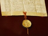 Na pražský Chodovec do Národního archivu byla převezena Zlatá bula sicilská a dalších vzácné listiny z místa jejich trvalého uložení.