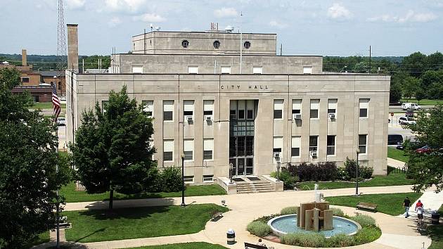 Radnice města West Terre Haute v Indianě, jež se 2. března 1961 stalo svědkem smrtící důlní katastrofy