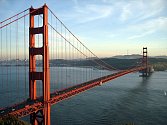 Most Golden Gate je jedním z nejslavnějších mostů světa. Nachází se ve stejnojmenné úžině u města San Francisco.