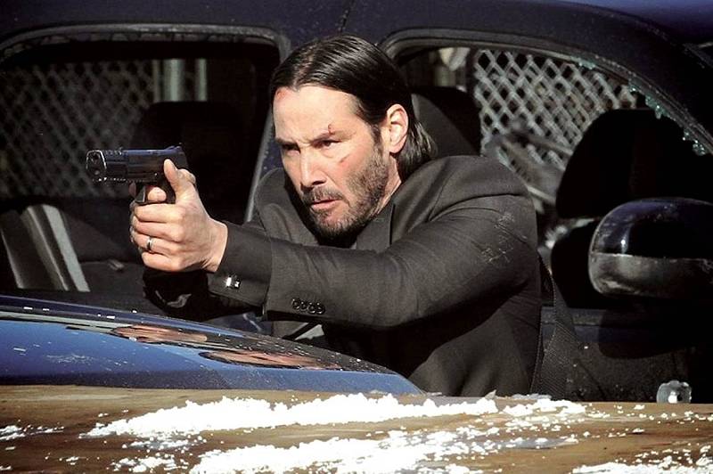 Pokračování úspěšného thrilleru z roku 2014 a Keanu Reeves opět v roli titulního démonického zabijáka Johna Wicka na odpočinku, kterého tentokrát k návratu donutí jeho bývalý spolupracovník.