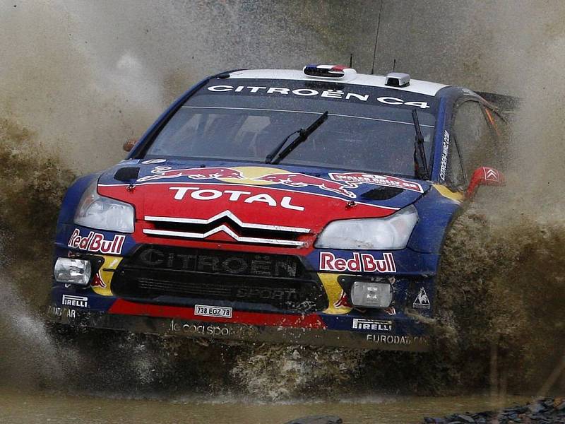 Sébastien Loeb na trati Britské rallye. 