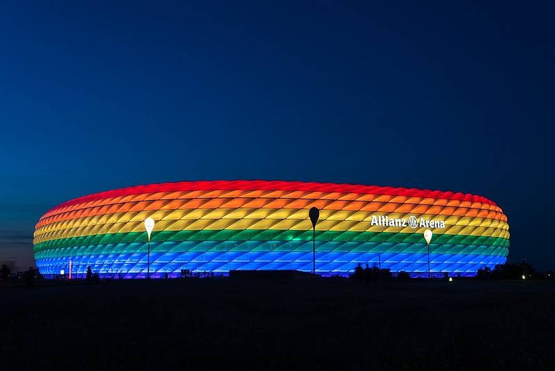 Allianz Arena v Mnichově.