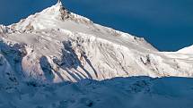 Nepál - Expedice Manáslu 8163 m, rok 2021 - Manáslu - pohled z prvního výškového tábora - Hora Ducha