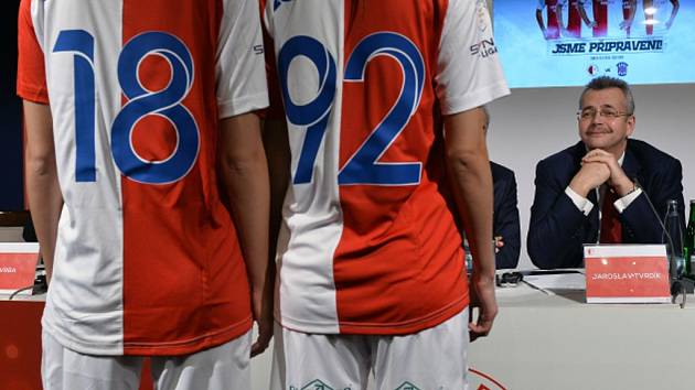 Slavia před jarní částí sezon představila nové dresy.