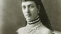 Královna Alexandra Dánská, manželka britského krále Eduarda VII. Král svou ženu často podváděl, ona mu ale po celý život zachovala věrnost.