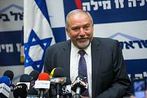 Izraelský ministr obrany Avigdor Liberman rezignoval