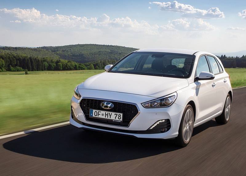 Hyundai i30 ve výbavě Start (-20 000 Kč) za 299 990 Kč