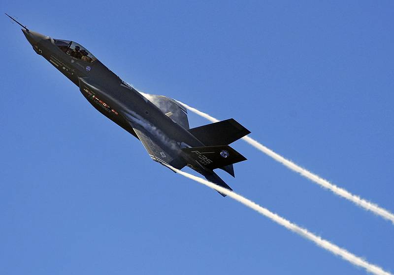 Stíhací letoun F-35 "Adir"