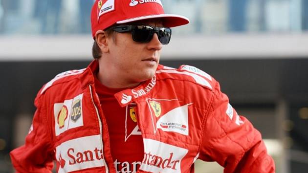 Jezdec F1 Kimi Räikkönen.