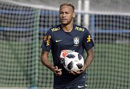 Brazilský fotbalista Neymar při tréninku