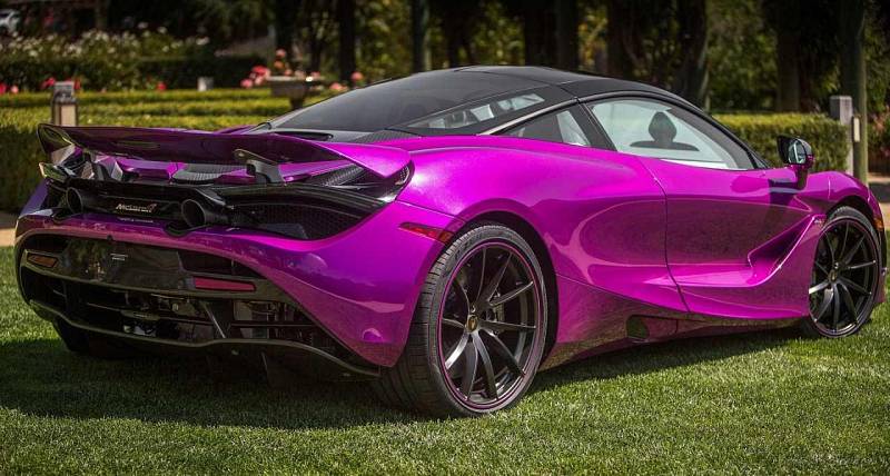 McLaren 720S Fux Fuchsia.