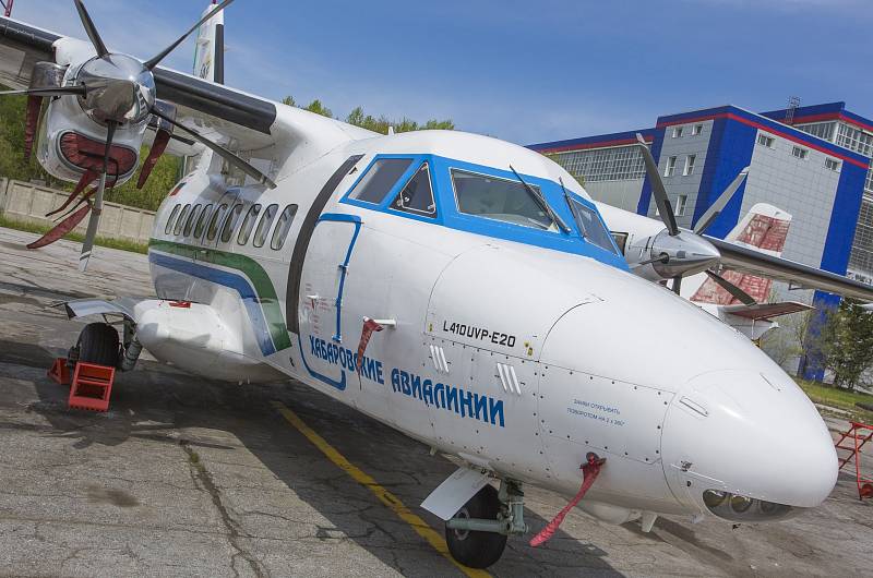 Let L-410 Turbolet Chabarovských aerolinek