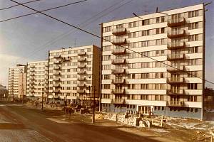Lidická ulice v Českých Budějovicích na staré fotografii Jiřího Dvořáka.