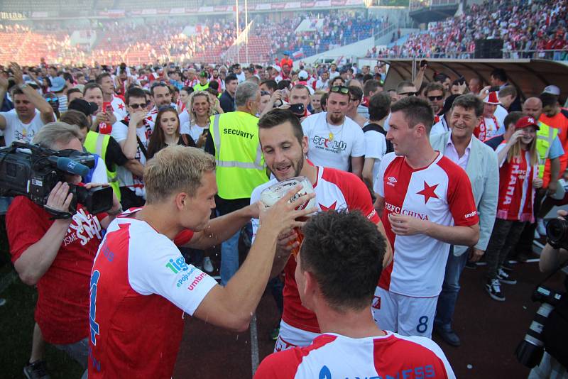 Slavia zvítězila nad Brnem 4:0 a mohla slavit titul