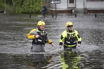 Severní Karolína čelí masivním záplavám.