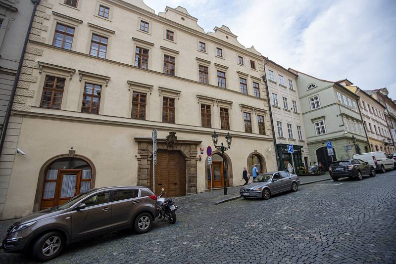 Ubytovna poslanců v Nerudově ulici v Praze