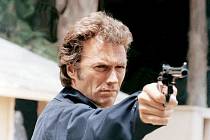 Kuplířství, mafie, drogy a policejní sériový vrah? Jen jedna věc ve snímku Magnum Force pomůže – revolver .44 Magnum v ruce cynického, ale spravedlivého Harryho Callahana.
