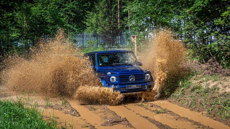 Mercedes-Benz G Stronger Than Time