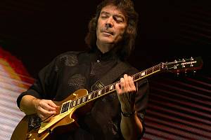 Steve Hackett přiveze to nejlepší z Genesis.  