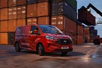 Ford Transit Custom Van startuje nyní na ceně 888 000 Kč bez DPH