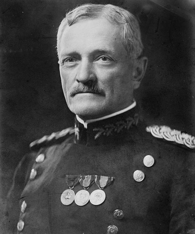 Generál John J. Pershing