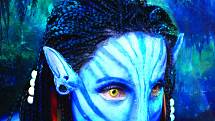 Kalendář Proměny - Chantal Poullain jako Avatar
