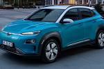 Hyundai Kona se silnějším 64kWh akumulátorem zůstane na nejslabší z možných stanic se střídavým proudem (až 2,4 kW) stát do úplného nabití skoro 33 hodin, u nejsilnější 10,5hodiny.