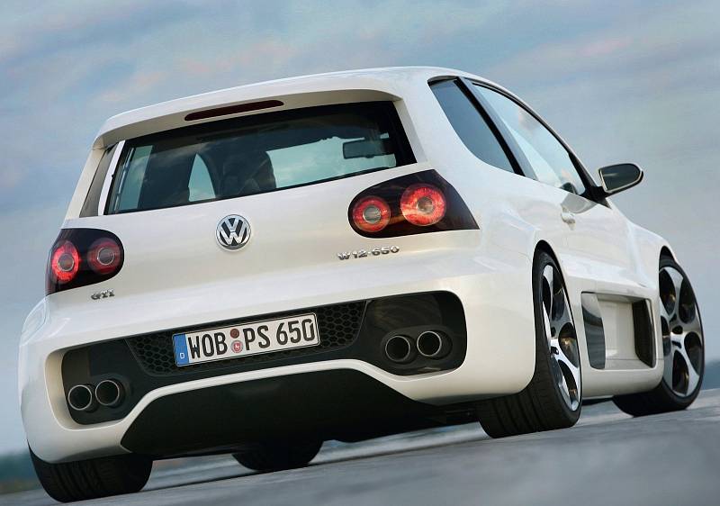 Koncept Volkswagen Folf GTI W12