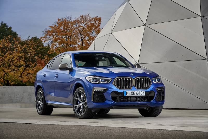 BMW X6 M50i