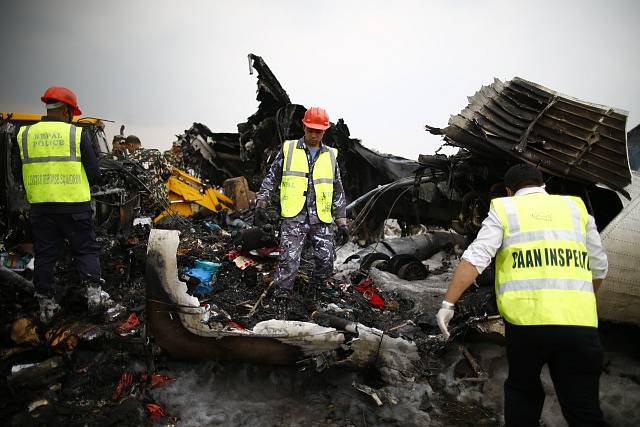 Nehoda letadla na letišti v Káthmándú v Nepálu